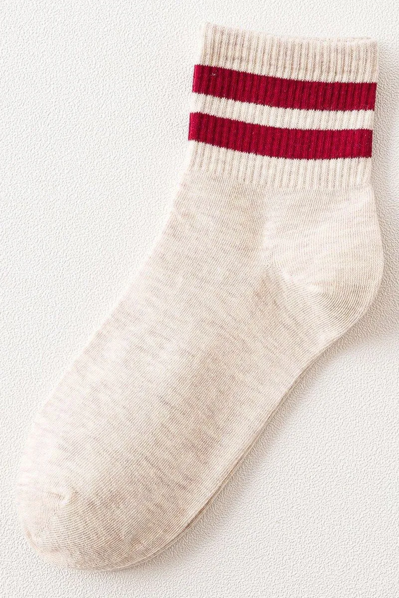 BASIC DAILY CASUAL FASHION SOCKS