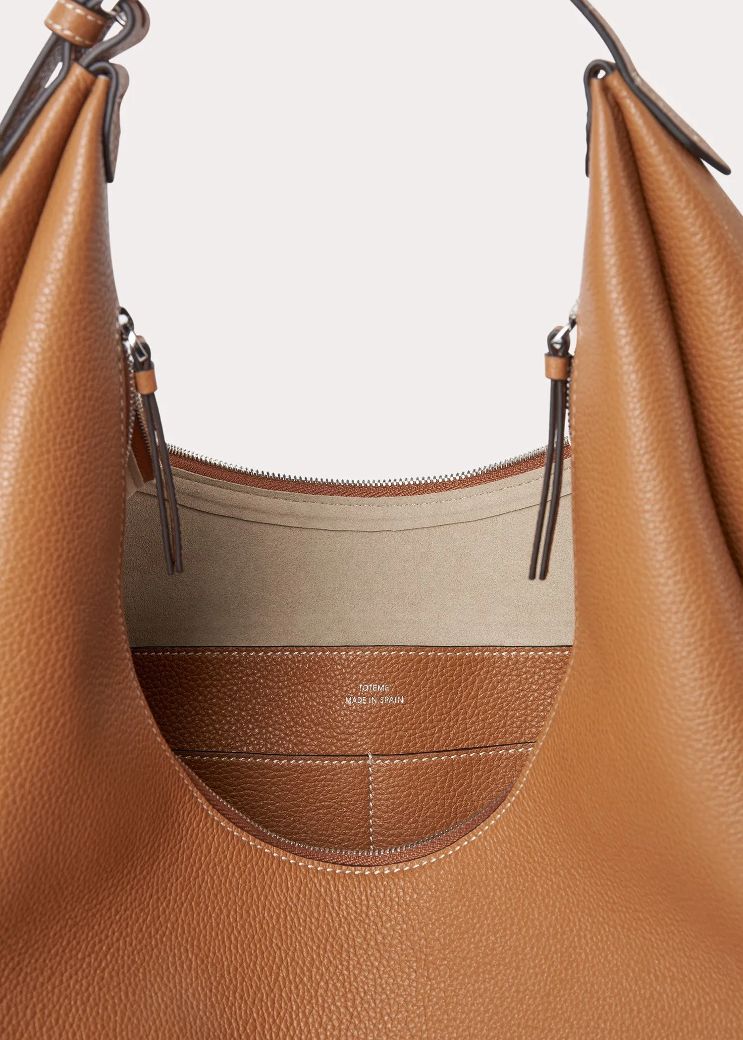 Belt hobo bag tan grain