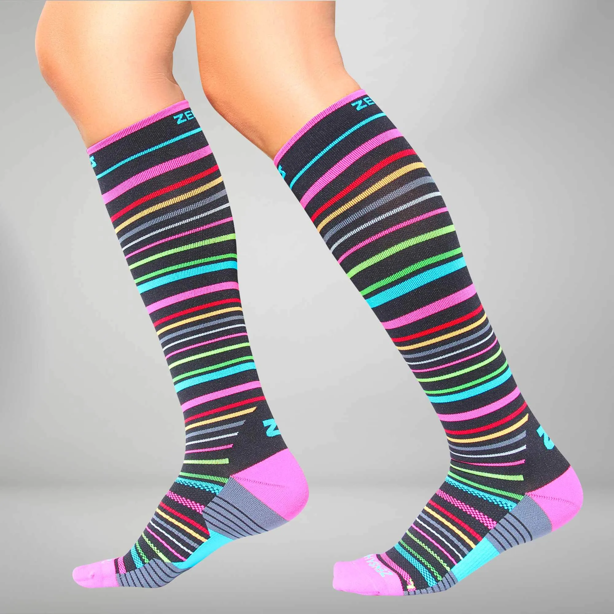 DeZign Compression Socks