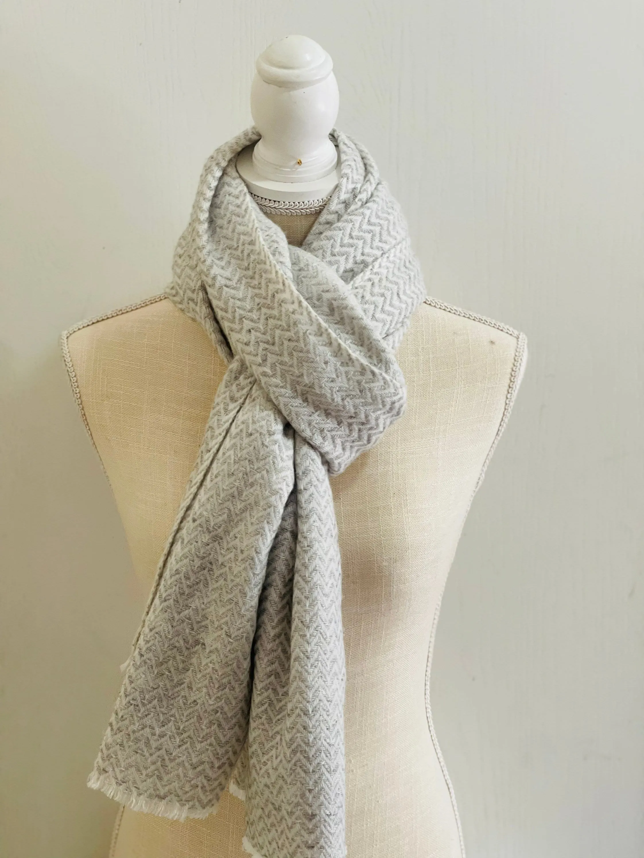 Handwoven cashmere, Cozy shawl blanket, Scarf wrap for women, Soft and warm wool winter shawl