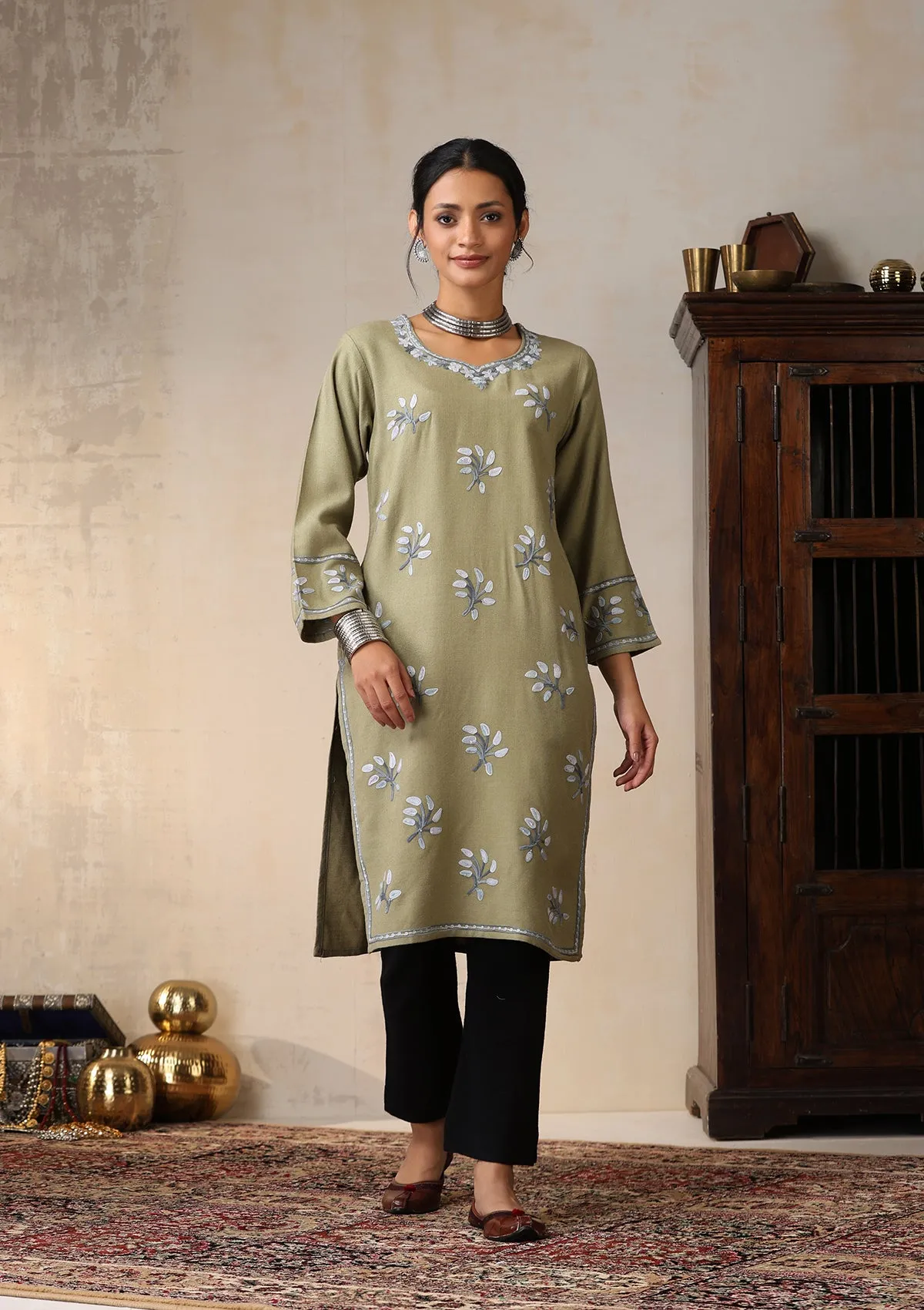 HOC Crafts Aari Embroidered Woollen Solid Women's Long Kurta - Olive