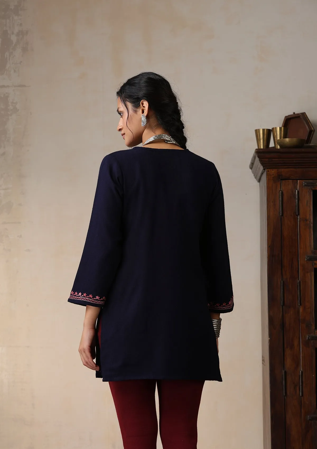 HOC Crafts Aari Embroidered Woollen Solid Women's Short Kurta - Navy Blue