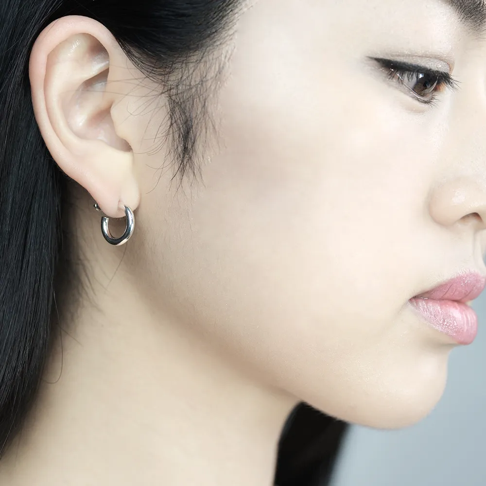 Routine hoop Earrings (small) - Silver