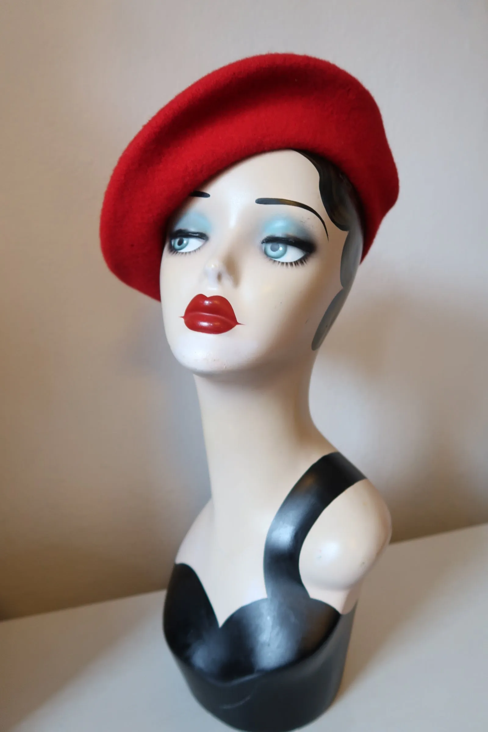 SALE ITEM: Vintage Beret